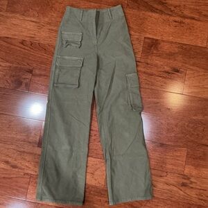Wilfred  Free  Green Utility Cargo Pants Size 00